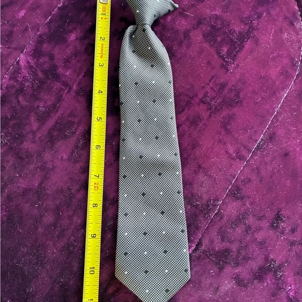 Elegant boys Black Polka Dot Tie for